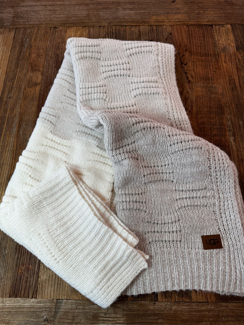 UGG Light cream beige Cable Knit Throw Blanket